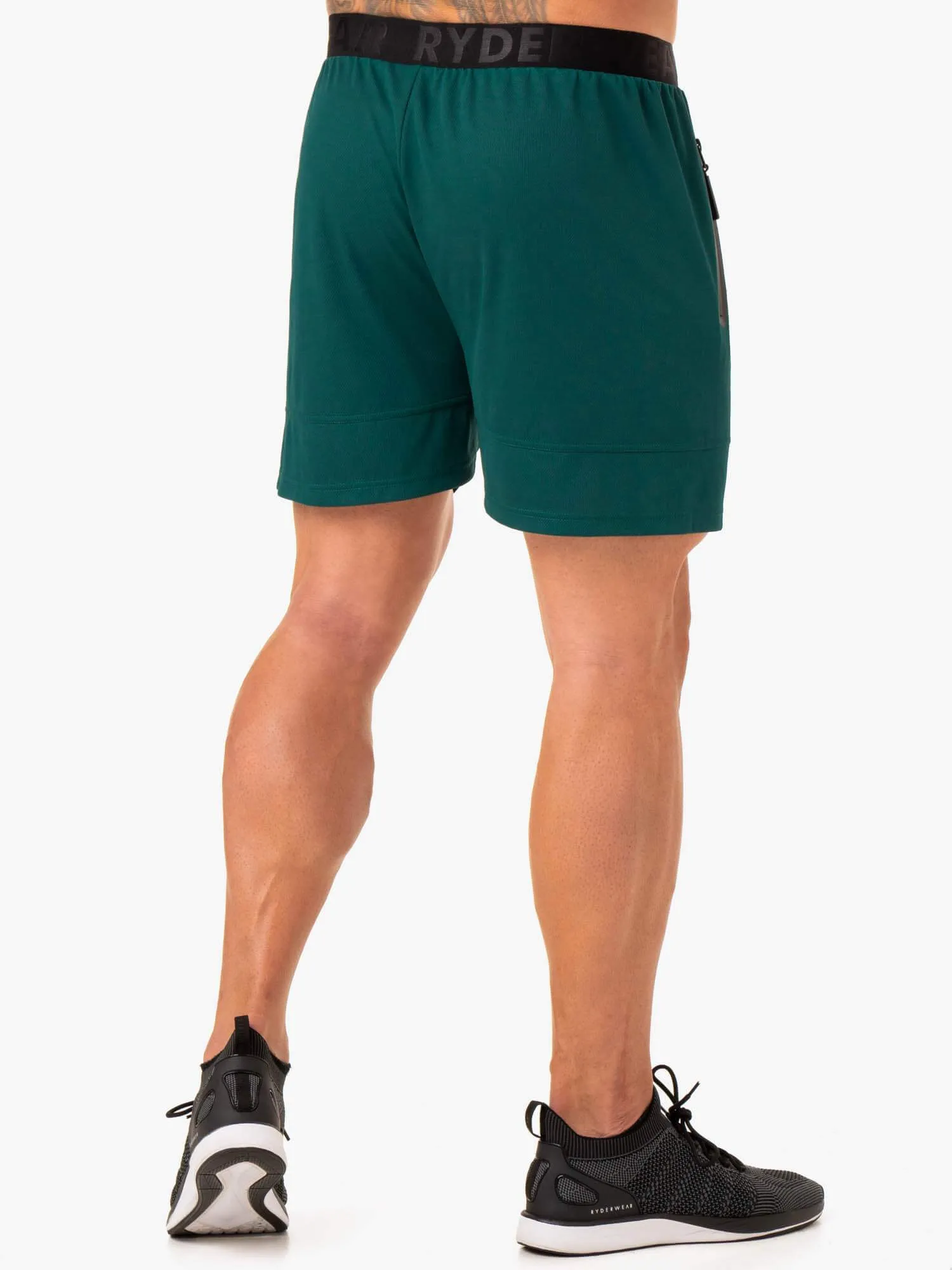 Action Mesh Short - Emerald