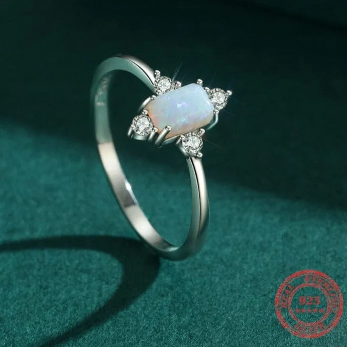 Shining Crown Opal Finger Ring - 925 Sterling Silver