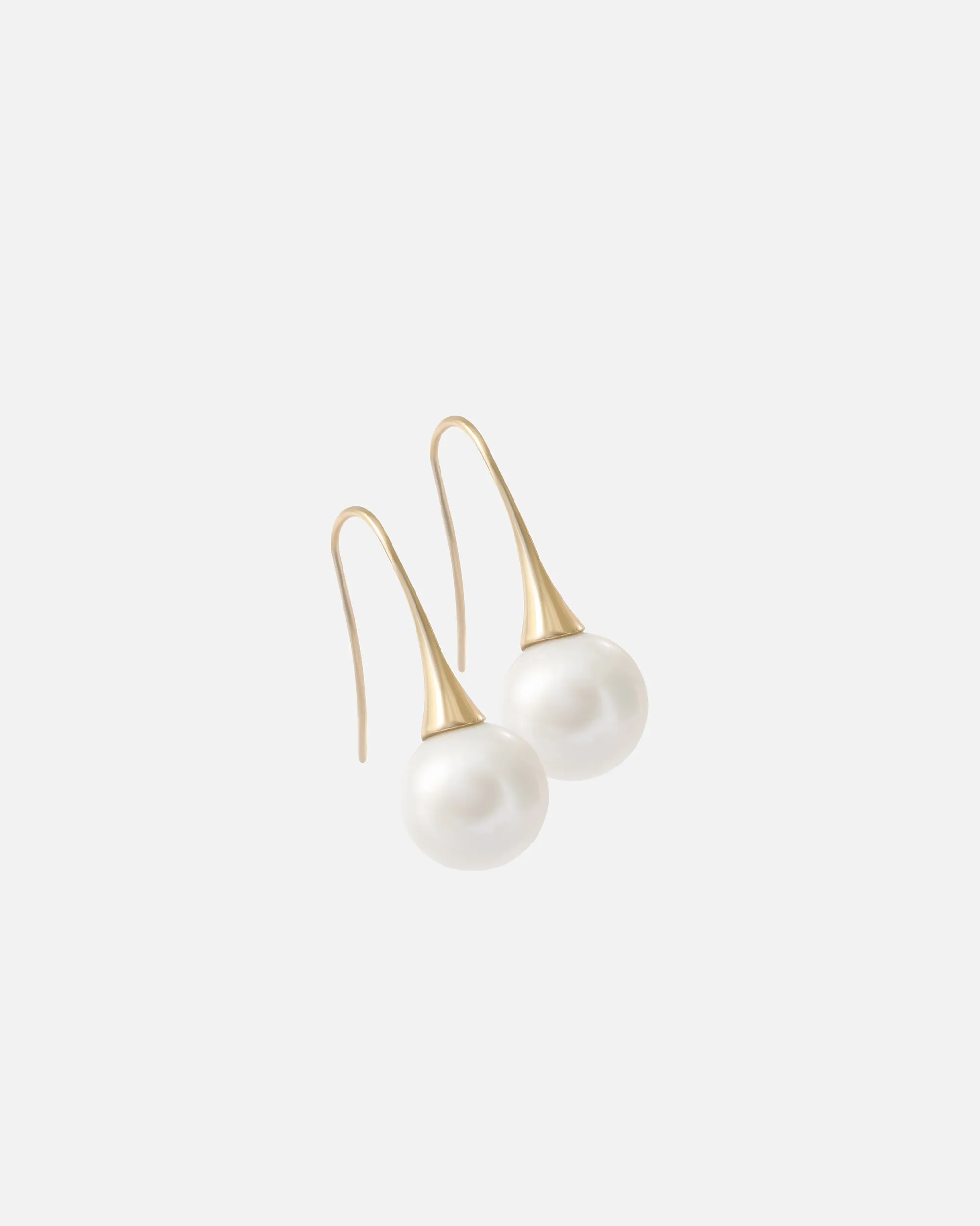 WeiWave / Solo Round Pearl Earrings